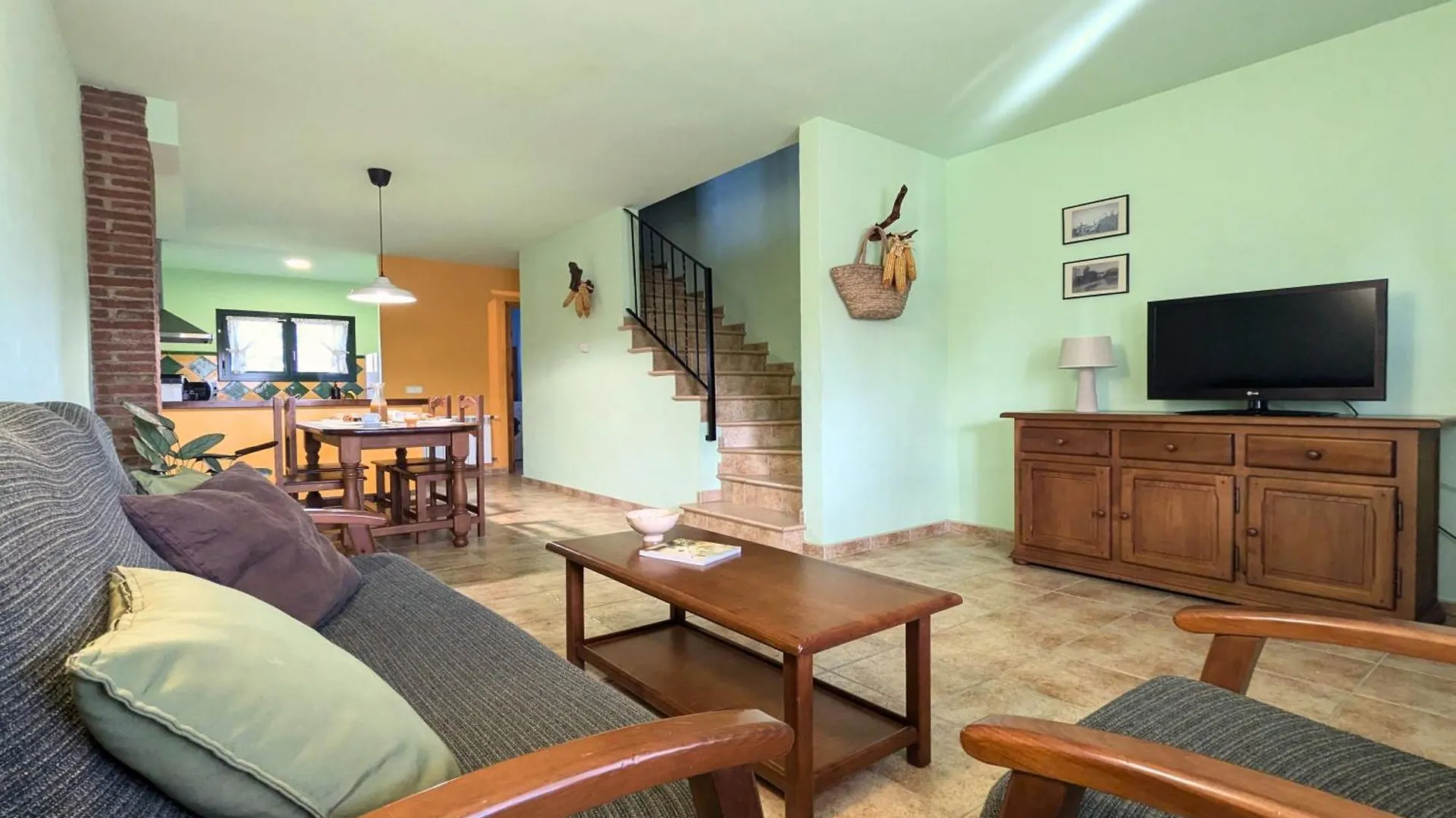 Can Pujol - Casa Rural 16-20 Personas Serra de Daro Spain