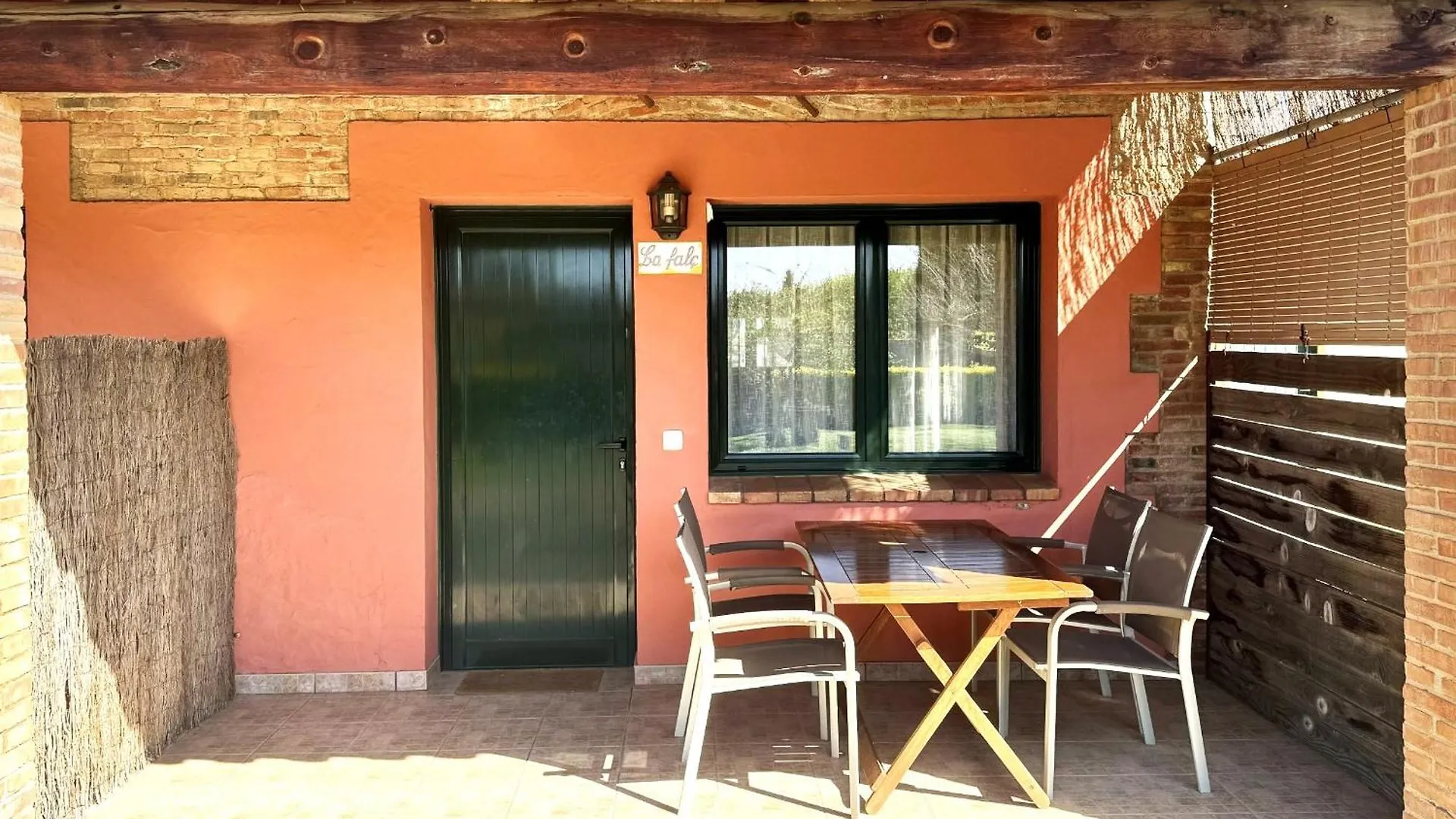 Can Pujol - Casa Rural 16-20 Personas Serra de Daro