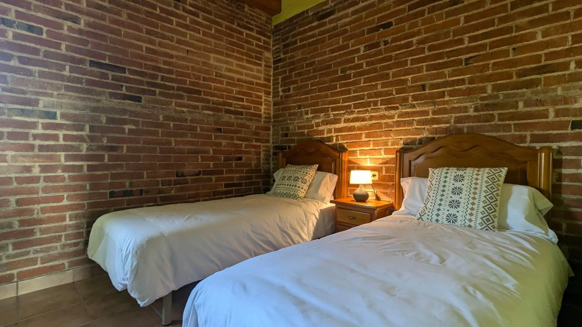 Holiday home Can Pujol - Casa Rural 16-20 Personas Serra de Daro Spain