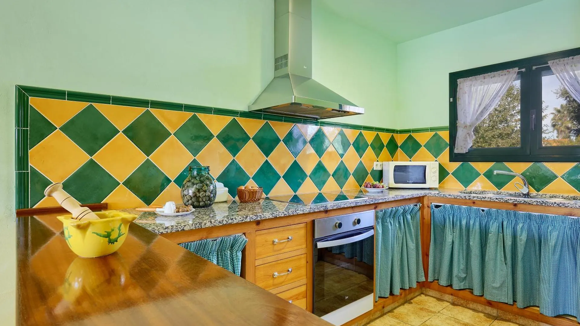 Can Pujol - Casa Rural 16-20 Personas Serra de Daro 0*,  Spain